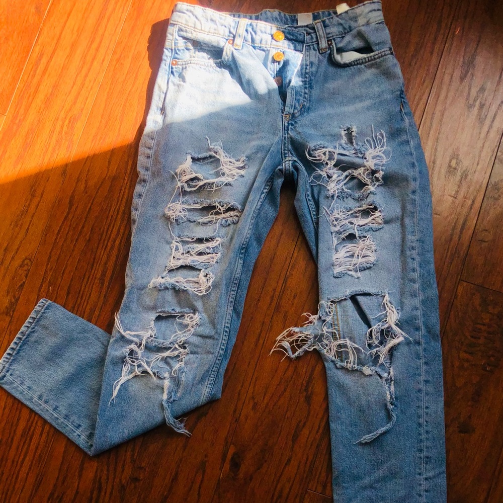 blue wash distressed kid jeans